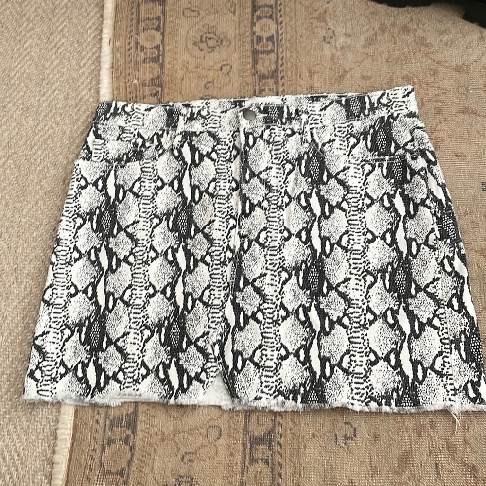 Frame snack print skirt